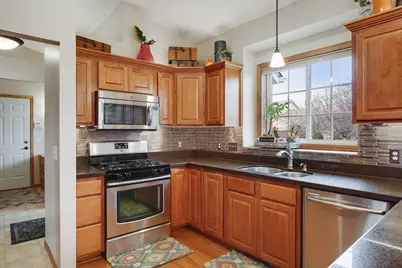 1575 Windsor Drive S, Shakopee, MN 55379 - Photo 8