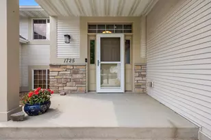 1725 14th Ct W, Hastings, MN 55033 - Photo 2