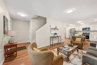 1354 Winthrop Street N #1, Saint Paul, MN 55119 - Photo 4