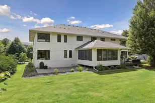 10964 Bent Water Ln, Woodbury, MN 55129 - Photo 8
