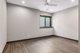 10964 Bent Water Ln, Woodbury, MN 55129 - Photo 86