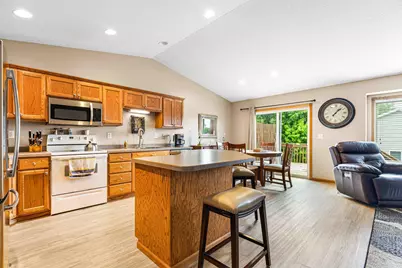 816 Woodbridge Circle, Dilworth, MN 56529 - Photo 10