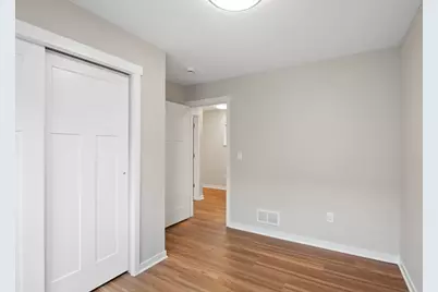 1334 Winthrop Street N, Saint Paul, MN 55119 - Photo 12