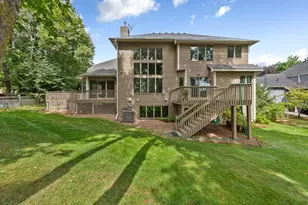 13985 42nd Ave N, Plymouth, MN 55446 - Photo 1
