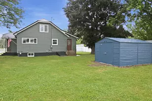 525 W Lincoln St, Augusta, WI 54722 - Photo 26
