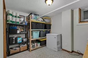10136 Dogwood St NW, Coon Rapids, MN 55448 - Photo 14