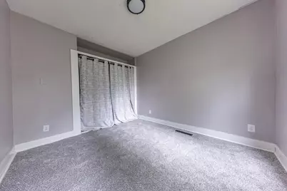 955 Wilson Avenue, Saint Paul, MN 55106 - Photo 12