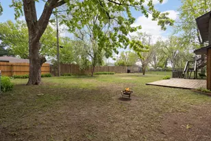 8635 Oakland Ave S, Bloomington, MN 55420 - Photo 22