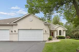 18205 39th Ave N, Plymouth, MN 55446 - Photo 2