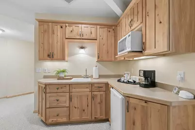 18205 39th Avenue N, Plymouth, MN 55446 - Photo 30