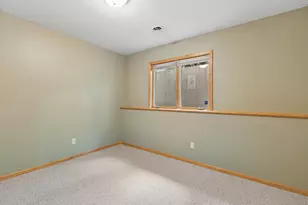 18205 39th Ave N, Plymouth, MN 55446 - Photo 36