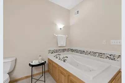 18205 39th Avenue N, Plymouth, MN 55446 - Photo 24