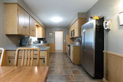 2145 Zealand Avenue N, Golden Valley, MN 55427 - Photo 6