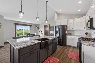 1781 Otter Way, New Richmond, WI 54017 - Photo 10
