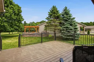 2538 Hils Ct, Menomonie, WI 54751 - Photo 32