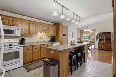 2538 Hils Court #A, Menomonie, WI 54751 - Photo 4