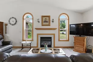 2538 Hils Ct, Menomonie, WI 54751 - Photo 10