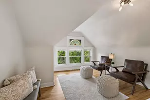 818 Goodrich Ave, Saint Paul, MN 55105 - Photo 32