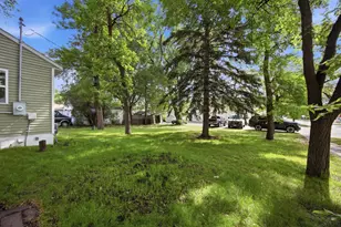 1550 13 1/2 Street S, Fargo,  58103 - Photo 4