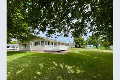 212 Eastern Avenue S, Comfrey, MN 56019 - Photo 62