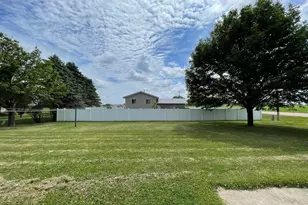 212 Eastern Ave S, Comfrey, MN 56019 - Photo 66