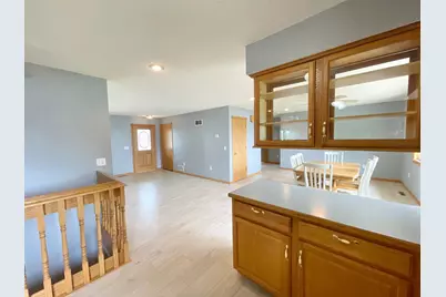 212 Eastern Avenue S, Comfrey, MN 56019 - Photo 18
