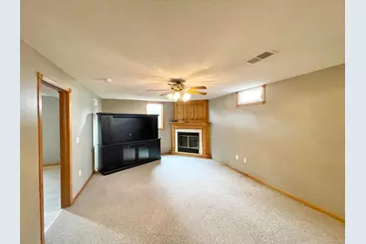 212 Eastern Avenue S, Comfrey, MN 56019 - Photo 48