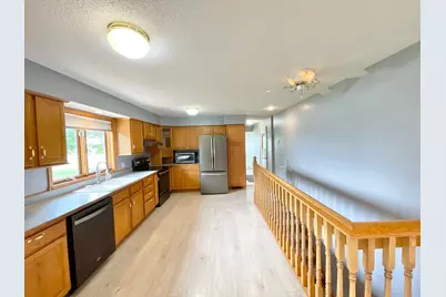 212 Eastern Avenue S, Comfrey, MN 56019 - Photo 16