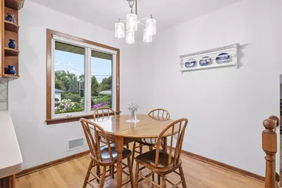 980 Lydia Avenue W, Roseville, MN 55113 - Photo 12