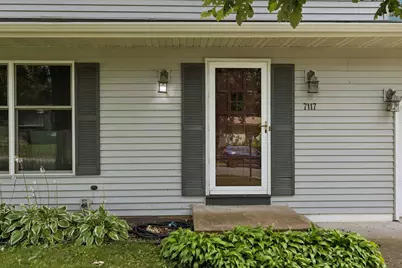 7117 Steepleview Road, Woodbury, MN 55125 - Photo 4