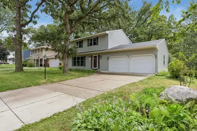 7117 Steepleview Road, Woodbury, MN 55125 - Photo 1