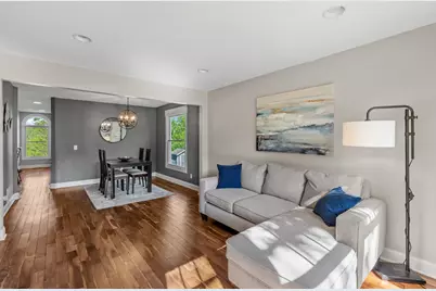 181 Cascade Court, Chanhassen, MN 55317 - Photo 8