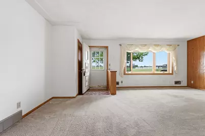 4002 7th Avenue, Anoka, MN 55303 - Photo 4