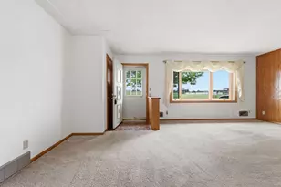 4002 7th Ave, Anoka, MN 55303 - Photo 4