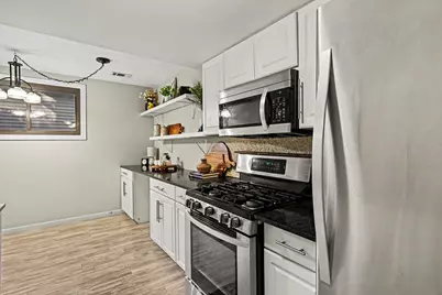 7402 Germane Trail, Apple Valley, MN 55124 - Photo 4