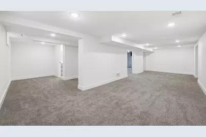 121 Frost Street W, South Saint Paul, MN 55075 - Photo 32