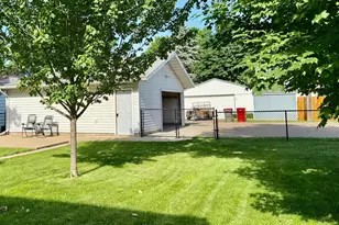 1111 Cedar St, Alexandria, MN 56308 - Photo 46