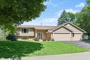 6015 Creek Ridge Ct, Minnetonka, MN 55345 - Photo 1