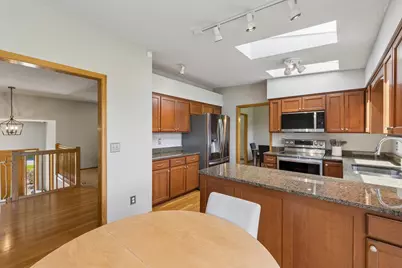 6015 Creek Ridge Court, Minnetonka, MN 55345 - Photo 12