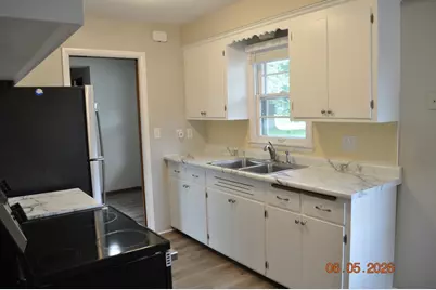 7520 Thomas Avenue S, Richfield, MN 55423 - Photo 6
