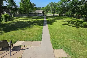1025 43rd Ave N, Minneapolis, MN 55412 - Photo 4