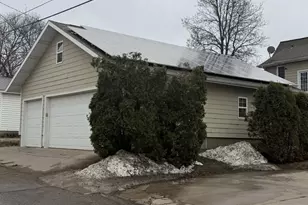 805 Harrison St, Eveleth, MN 55734 - Photo 10