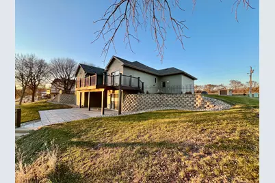 83987 Ridge Creek Dr, Clinton, MN 56278 - Photo 8
