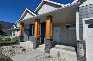 1884 Campfire Dr W, Waconia, MN 55387 - Photo 4