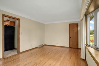 333 Emerson Avenue W, West Saint Paul, MN 55118 - Photo 2