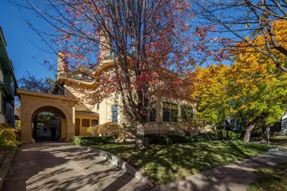 1005 Mount Curve Avenue, Minneapolis, MN 55403 - Photo 8
