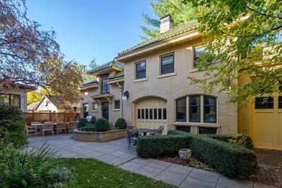 1005 Mount Curve Avenue, Minneapolis, MN 55403 - Photo 12
