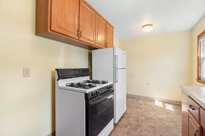 227 5th Avenue NE, Faribault, MN 55021 - Photo 10