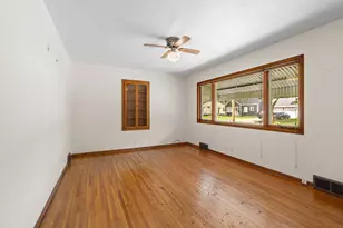 227 5th Ave NE, Faribault, MN 55021 - Photo 2