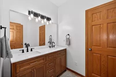 8018 Aquarius Drive, Fargo, ND 58104 - Photo 18